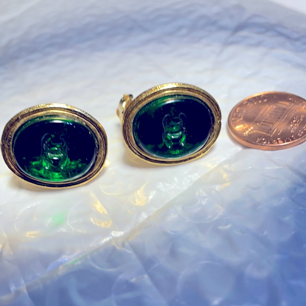 Vintage Chanel  Green Clip on Earrings